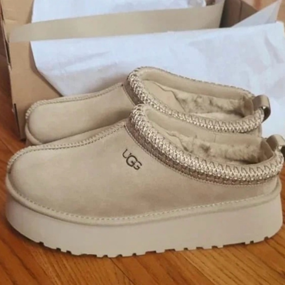 Ugg Tazz Mustard Seed Tasman Platform Slippers Size 8